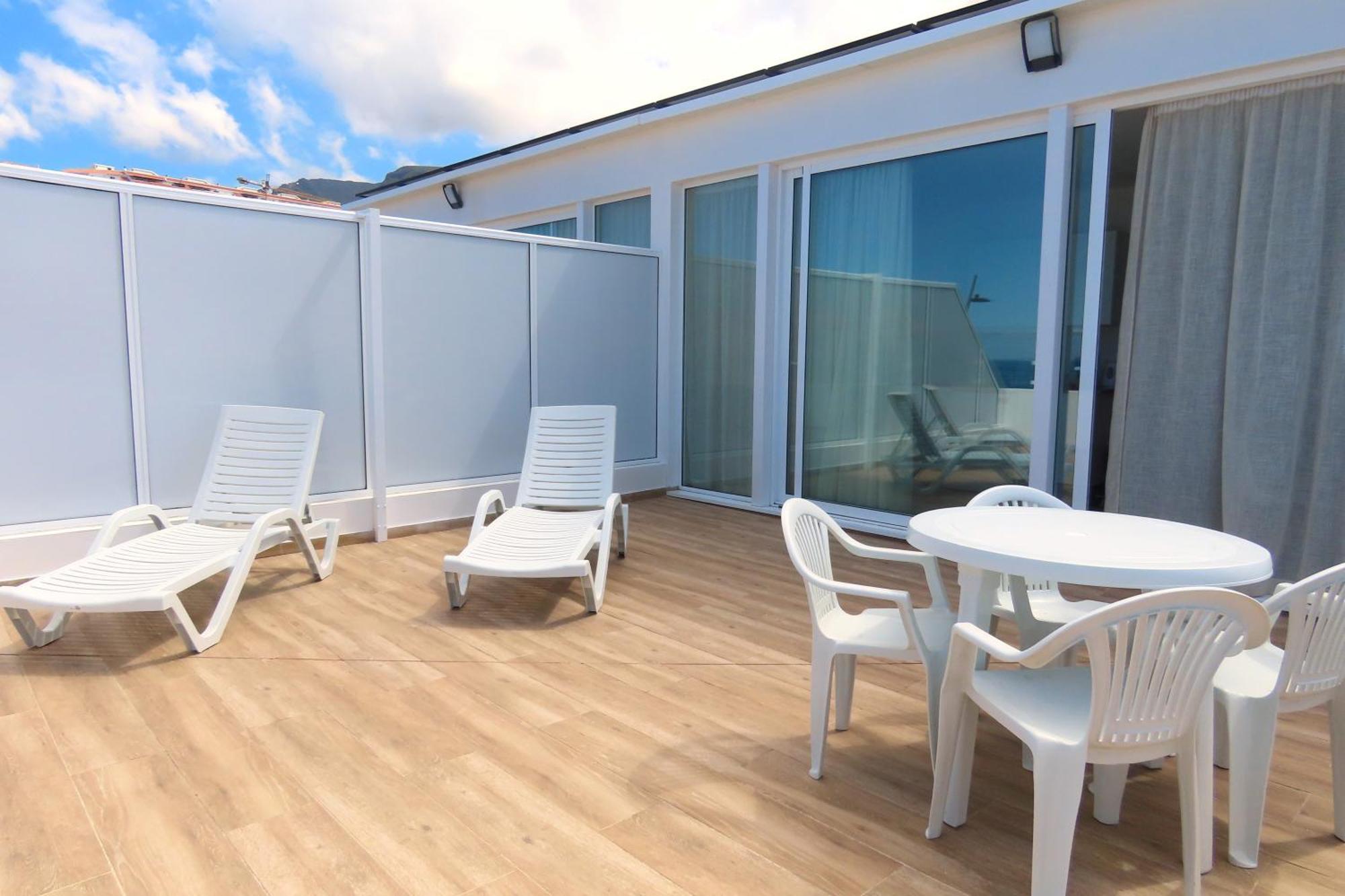 Suncanarias Apartamentos Cristal Playa La Arena Puerto de Santiago  Exteriör bild